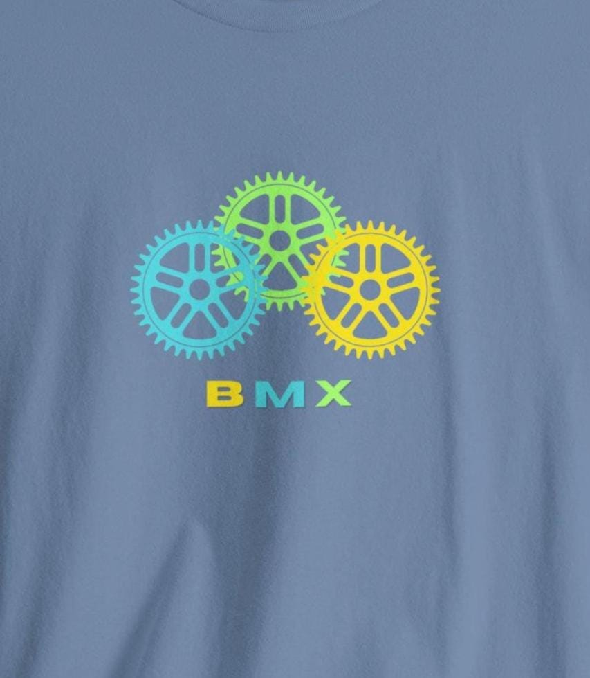 BMX Gears Unisex Tee: Cyclist Graphic Print, Casual Cotton T-Shirt